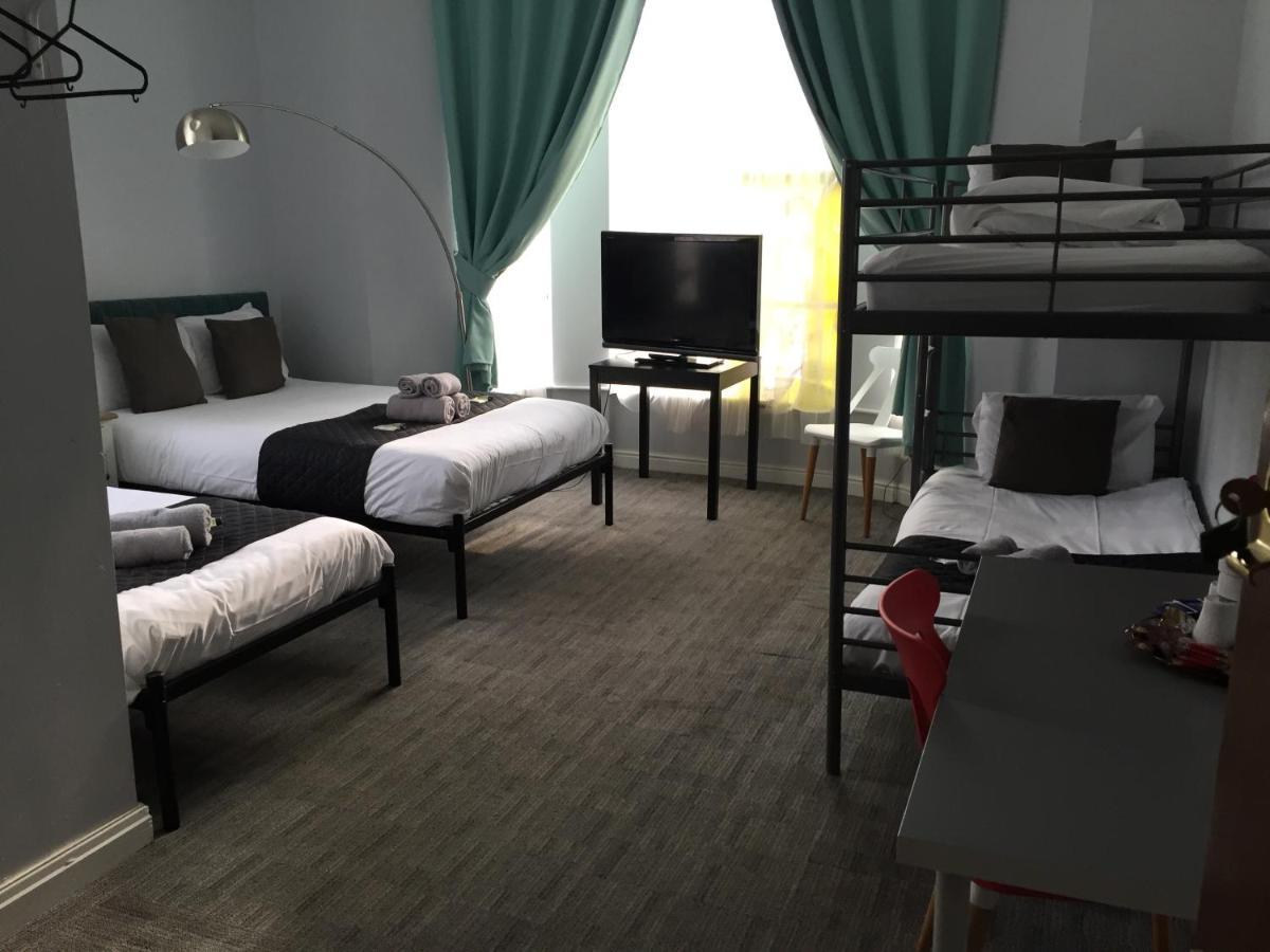 Queens Guesthouse Манчестер Экстерьер фото