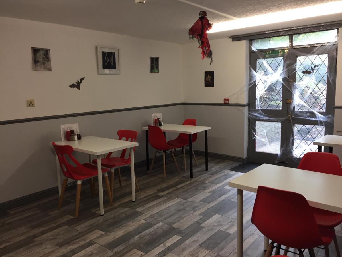 Queens Guesthouse Манчестер Экстерьер фото