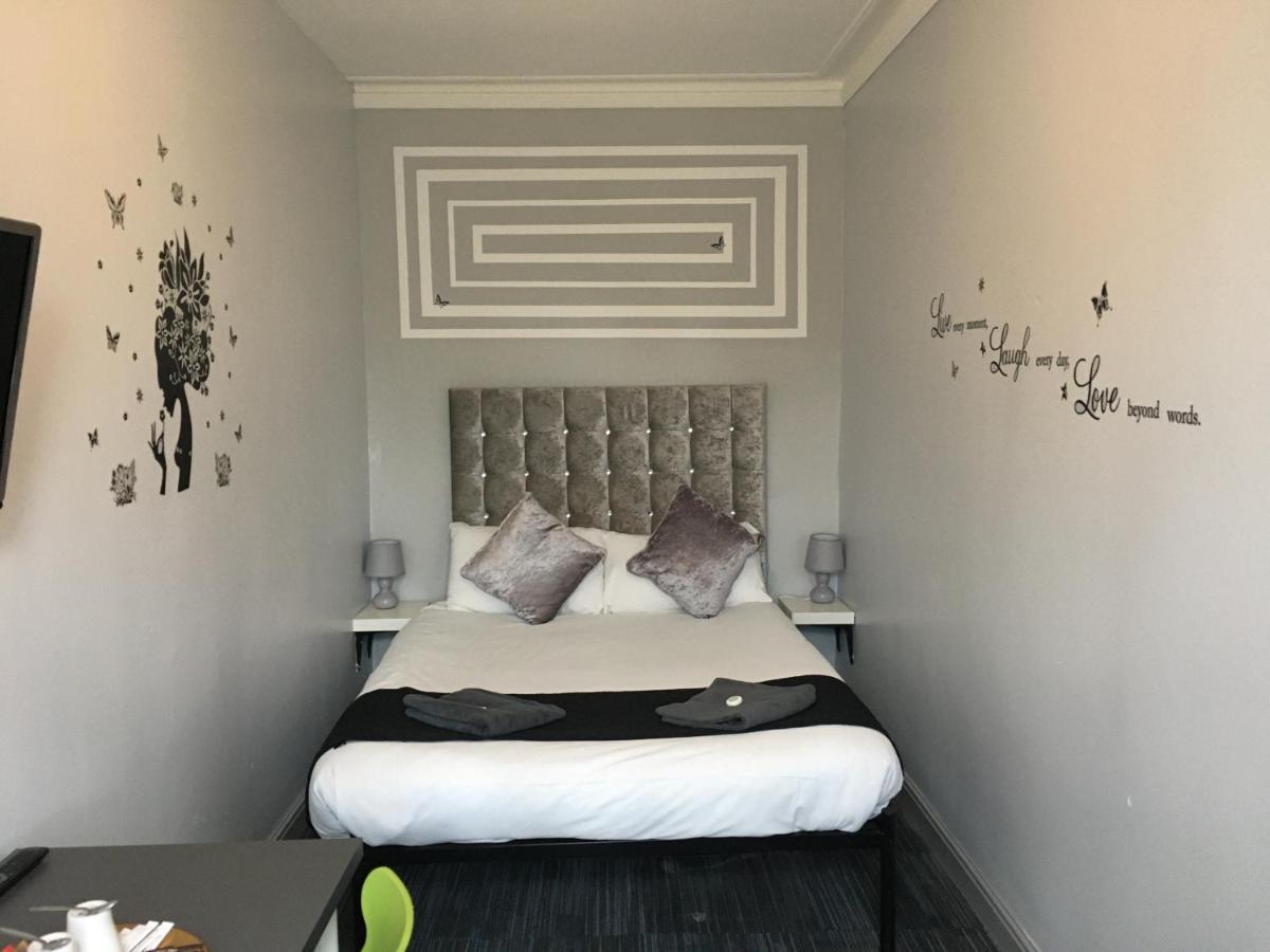 Queens Guesthouse Манчестер Экстерьер фото
