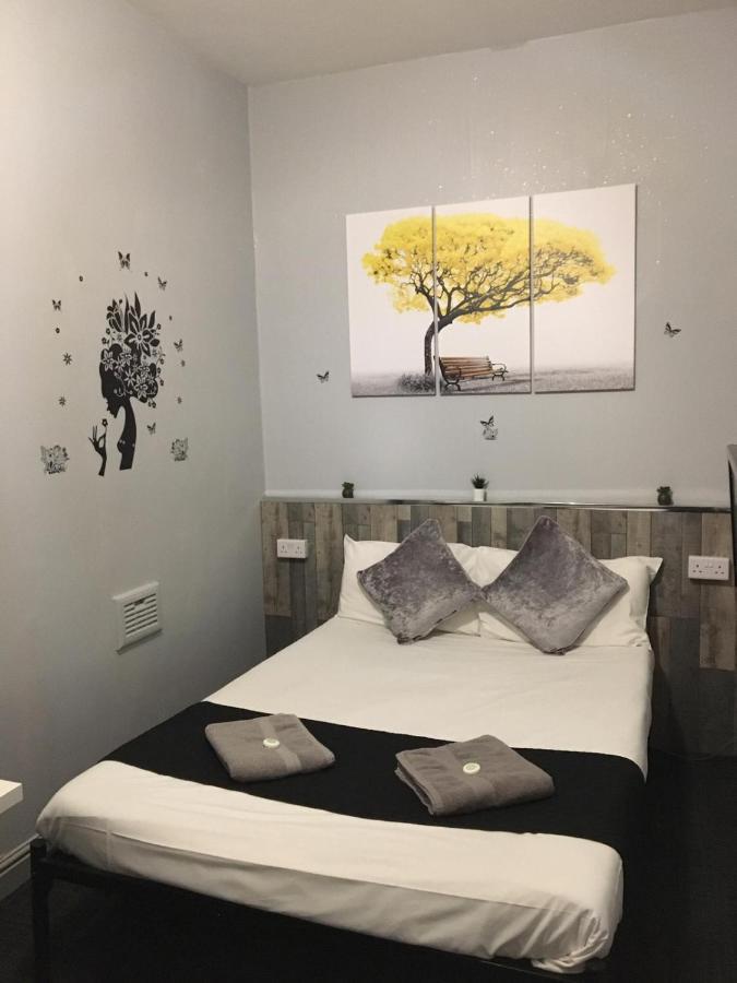 Queens Guesthouse Манчестер Экстерьер фото
