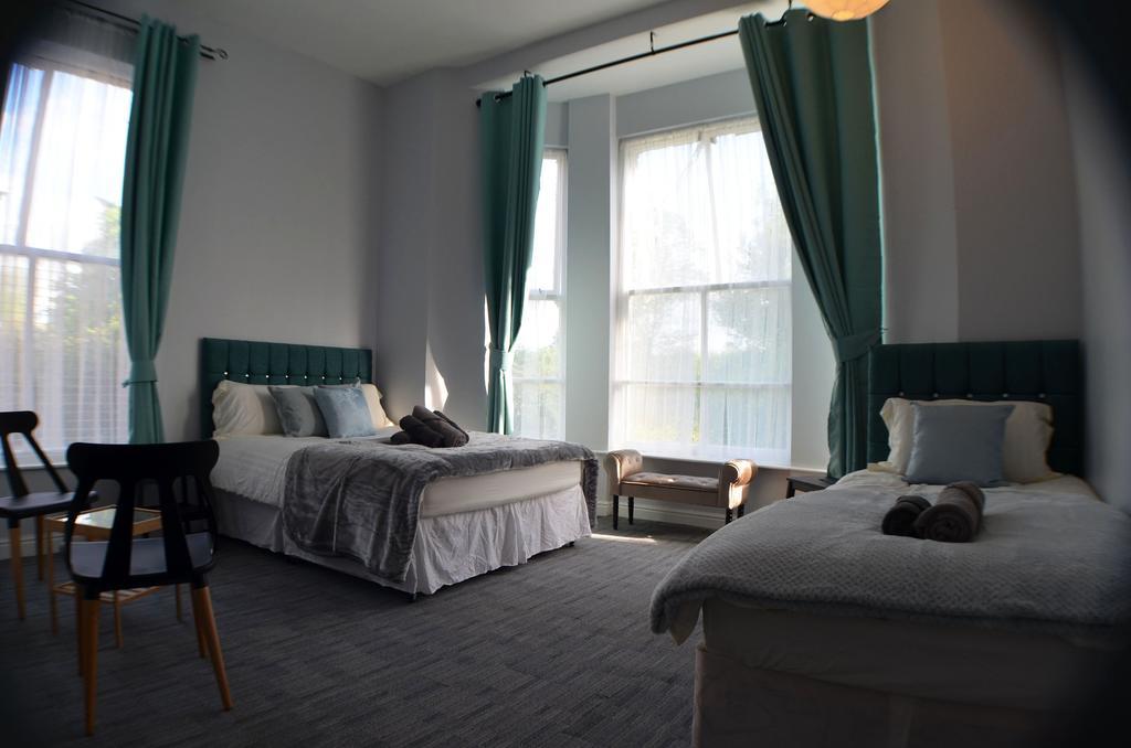 Queens Guesthouse Манчестер Экстерьер фото