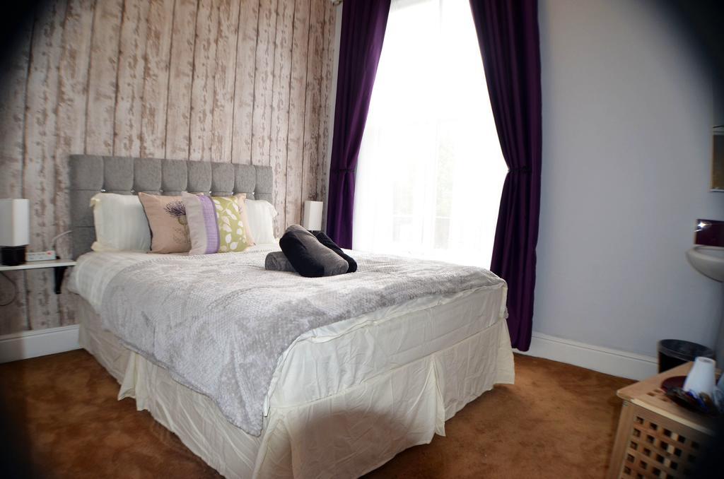 Queens Guesthouse Манчестер Экстерьер фото