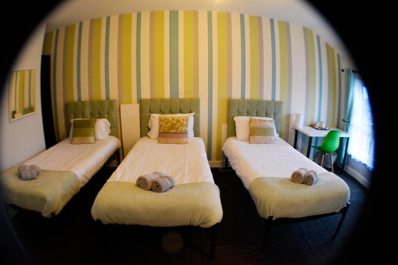 Queens Guesthouse Манчестер Экстерьер фото