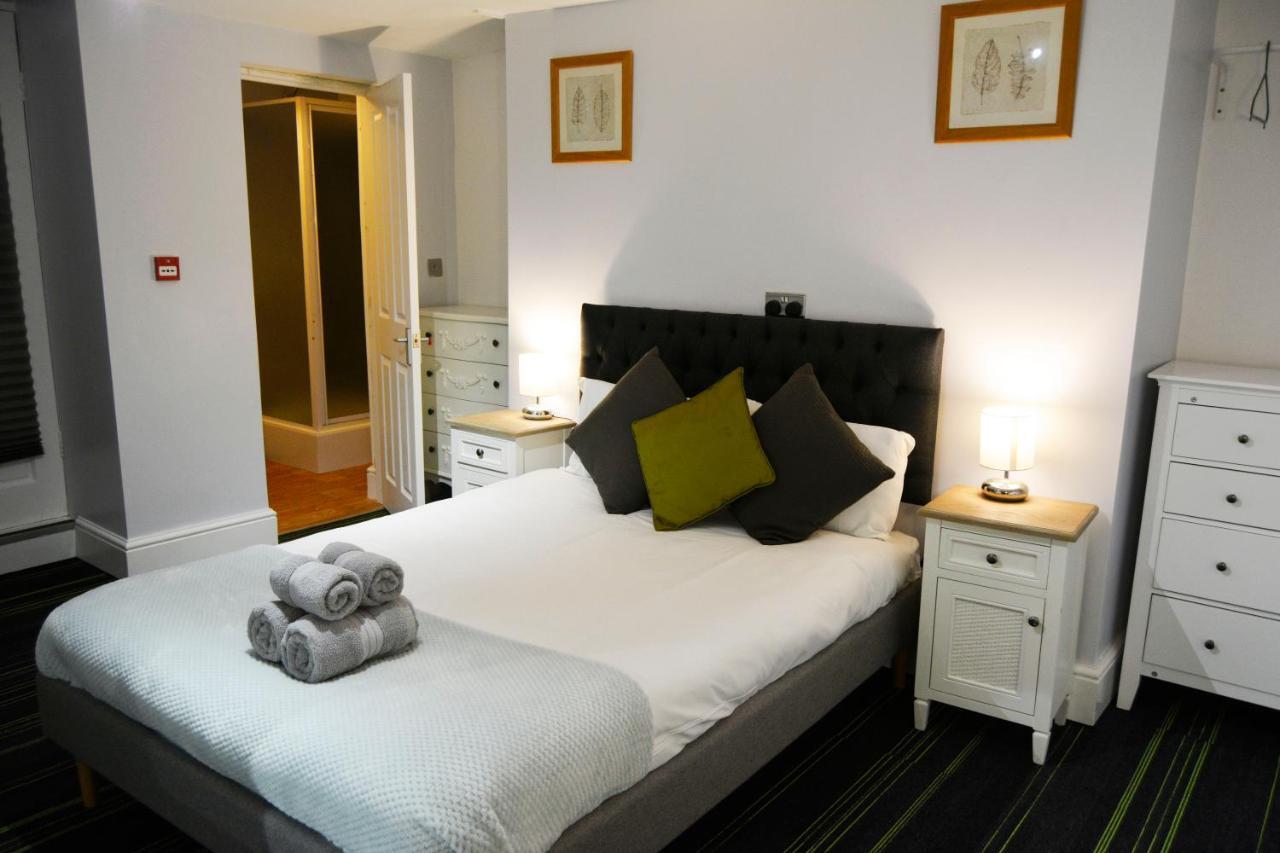 Queens Guesthouse Манчестер Экстерьер фото